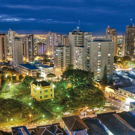 Loft Familiar Br-Aeroporto 21 Hotel Uberlandia Exterior photo